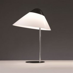 Opala medium desk lamp