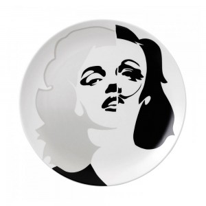 로얄덜튼 Street Art Plate, Marilyn Marlene